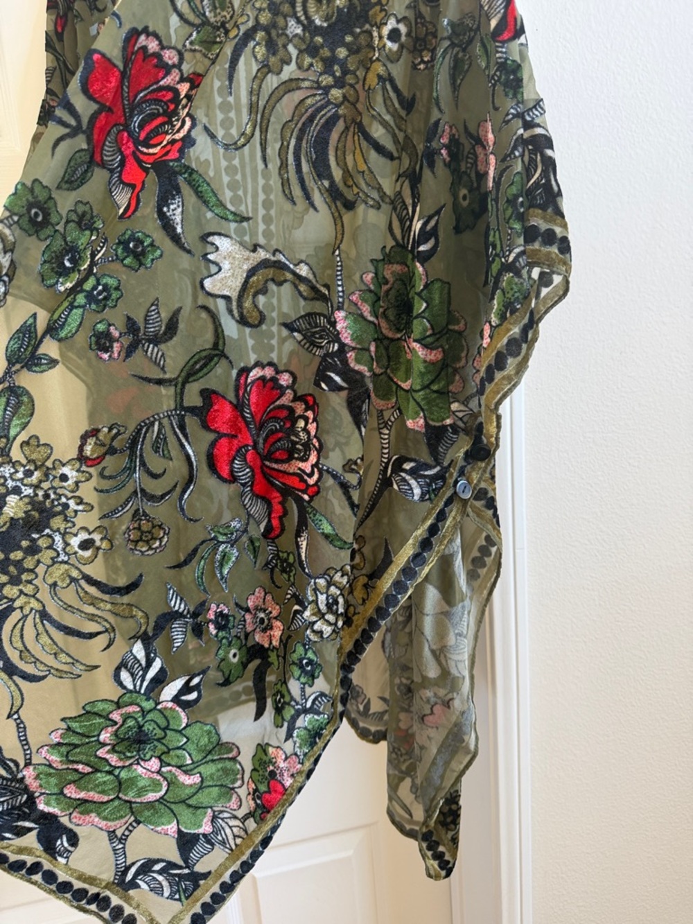 Olive Floral Embroidered Kimono Cardigan - Brand: Unknown EUC - Picture 2 of 5